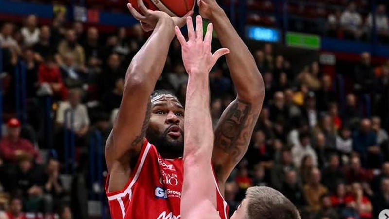 Basket: Venezia piega Cantù e risponde a Brescia, vincono Milano e Trapani Basket: Venezia piega Cantù e risponde a Brescia, vincono Milano e Trapani 1