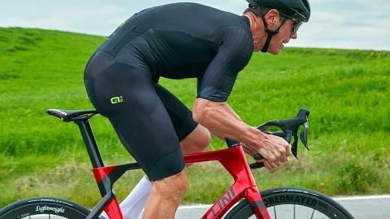 Mario Cipollini ricoverato in ospedale per problemi cardiaci Mario Cipollini ricoverato in ospedale per problemi cardiaci 1