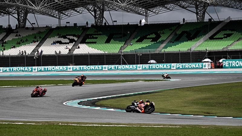 MotoGp Malesia 2025: gli orari di qualifiche e sprint race e dove vederli in tv MotoGp Malesia 2025: gli orari di qualifiche e sprint race e dove vederli in tv 1