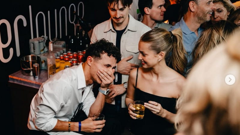 Norris e la festa per il titolo: ci va solo Leclerc Norris e la festa per il titolo: ci va solo Leclerc 1