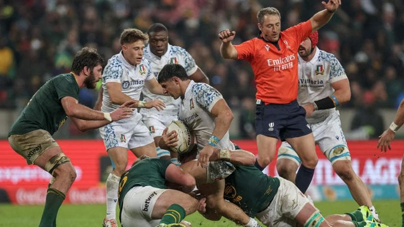 Rugby, Italia travolta dal Sudafrica anche con l’uomo in più Rugby, Italia travolta dal Sudafrica anche con l’uomo in più 1