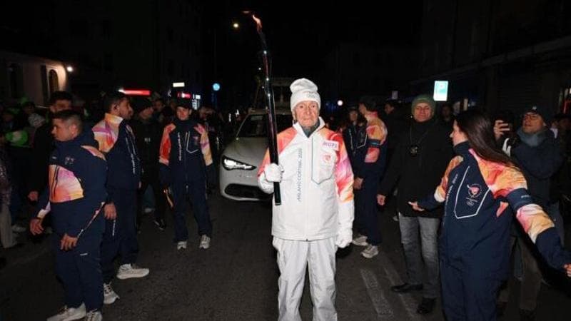 Abdon Pamich, il campione olimpico e portatore di fiaccola: “Abbandonato a Vicenza” Abdon Pamich, il campione olimpico e portatore di fiaccola: “Abbandonato a Vicenza” 1