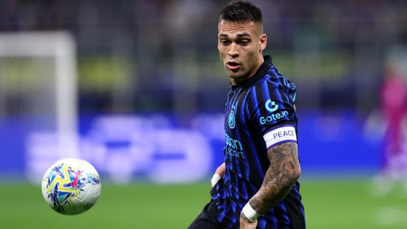 Lautaro si infortuna nuovamente, mancherà per tre settimane. L'assenza dell'argentino influisce negativamente sulle statistiche dell'Inter. 1