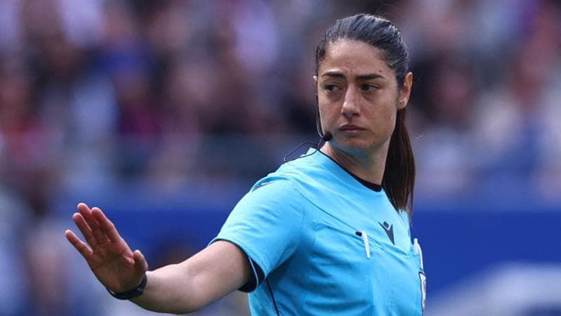Arbitri, presentata una nuova accusa: “Un progetto orchestrato per sfavorire Ferrieri Caputi” 1