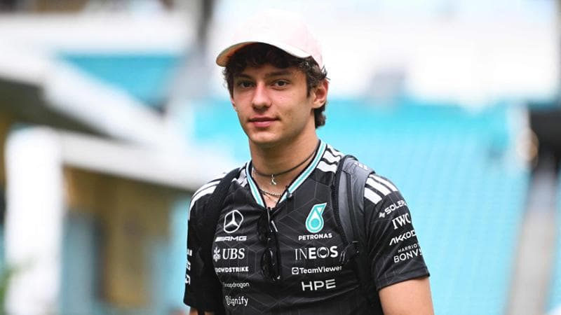 Gli orari delle sessioni di prove libere, gara sprint e qualifiche del Gran Premio di Miami e le indicazioni per seguirle in televisione. 1
