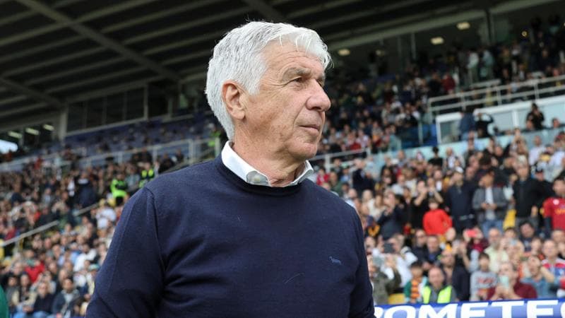 Serie A: il derby Roma-Lazio si giocherà lunedì alle 20.45, posticipate anche le gare di Napoli, Juventus, Milan e Como. 1