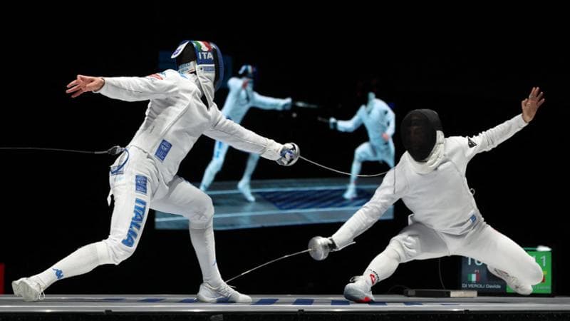 Di Veroli, il fiorettista danzatore conquista la medaglia d'argento ai Campionati Mondiali di scherma. 1