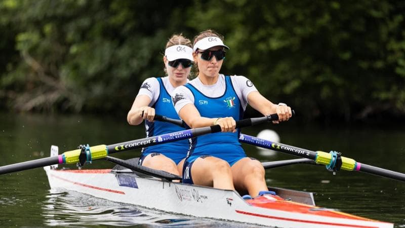 Il duo italiano nel 2 senza femminile conquista la Henley Regatta sul Tamigi: è la prima vittoria in 187 anni. 1