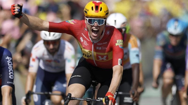 Waerenskjold trionfa allo sprint e supera un primato di Cipollini: è stata la frazione più rapida del Tour. 1