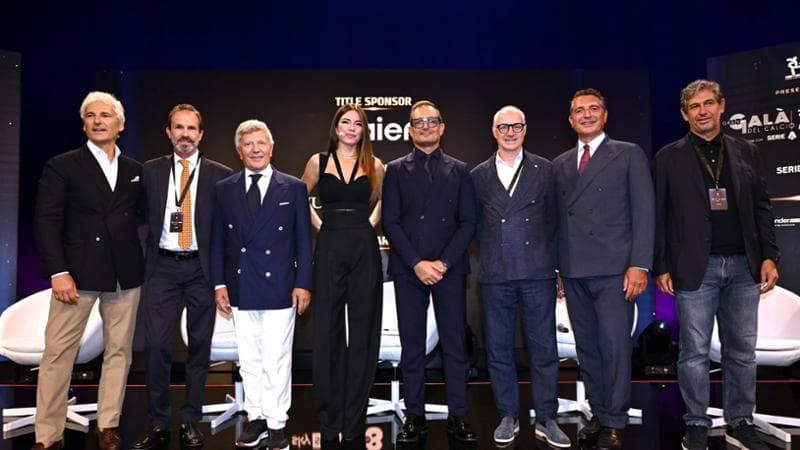 Calcio, Grande Evento alla Scala. In lizza per il premio di miglior allenatore Chivu, Fabregas e Gasperini. 1