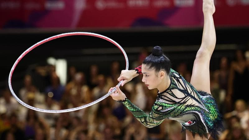 Sofia Raffaeli conquista la medaglia d'argento nel cerchio ai campionati mondiali di ginnastica ritmica. 1