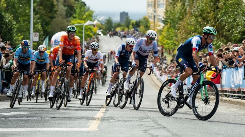 Mondiali di ciclismo, la Rai si perde il finale e scoppia la polemma: “Problema tecnico” 1