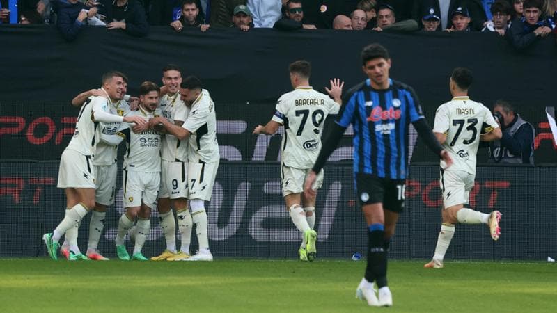 Doppiette di Schmid e Krstovic, Atalanta-Frosinone è uno spettacolo di gol: 4-4 Doppiette di Schmid e Krstovic, Atalanta-Frosinone è uno spettacolo di gol: 4-4 1