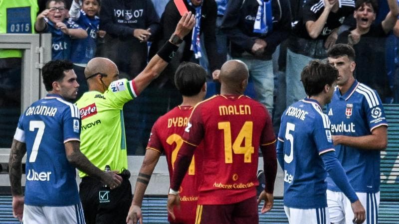 Falli, espulsioni, rigori e Var: la Serie A torna indietro e la linea Orsato vacilla 1