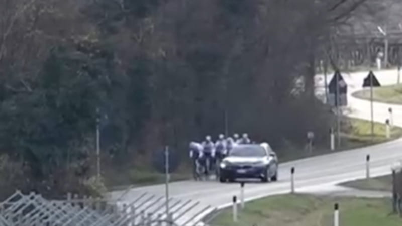 Ciclismo: dopo gli spari in allenamento, la federazione al fianco della squadra Padovani Ciclismo: dopo gli spari in allenamento, la federazione al fianco della squadra Padovani 1