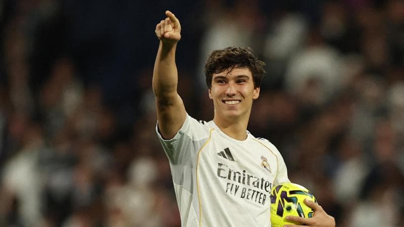 Liga, Gonzalo Garcia e la tripletta che incanta il Real, Joan salva il Barcellona Liga, Gonzalo Garcia e la tripletta che incanta il Real, Joan salva il Barcellona 1