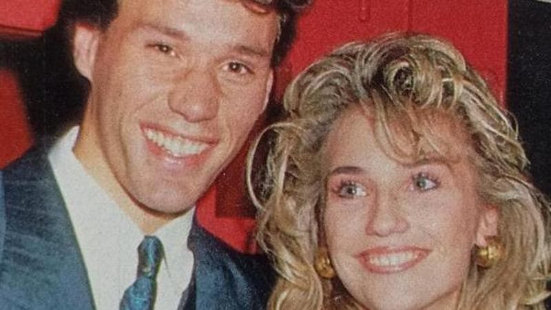 Van Basten lascia la tv per assistere la moglie Liesbeth malata Van Basten lascia la tv per assistere la moglie Liesbeth malata 1